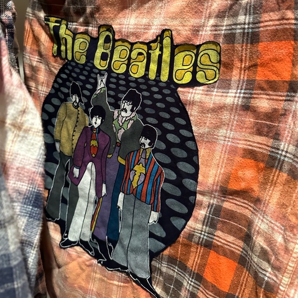 Two Gypsea Souls Flannels - Picture 3 of 7